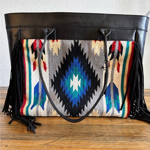 ECOTORIE Leather large southwestern tapestry fringe black bag - Picture 10 of 15